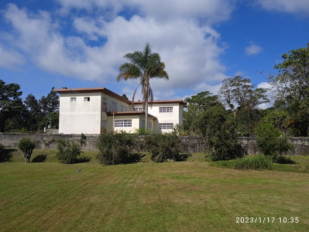 5 FACHADA.JPG