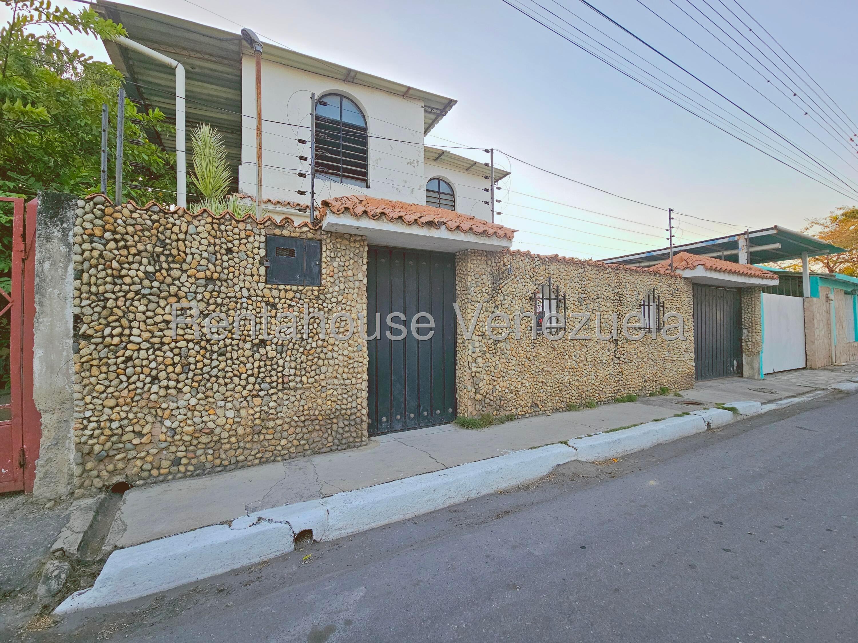 Casa colonial con terraza en Centro Palo Negro