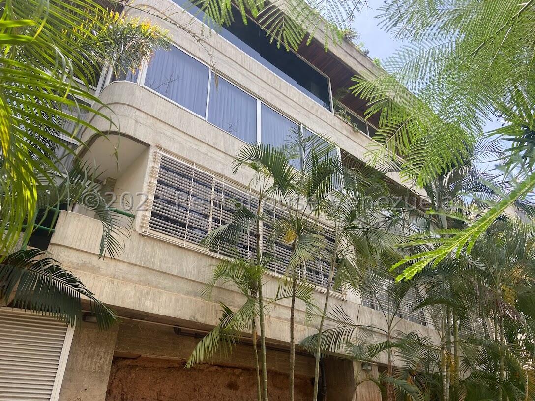 Apartamento 4 hab con terraza y jardín en Lomas de Las Mercedes