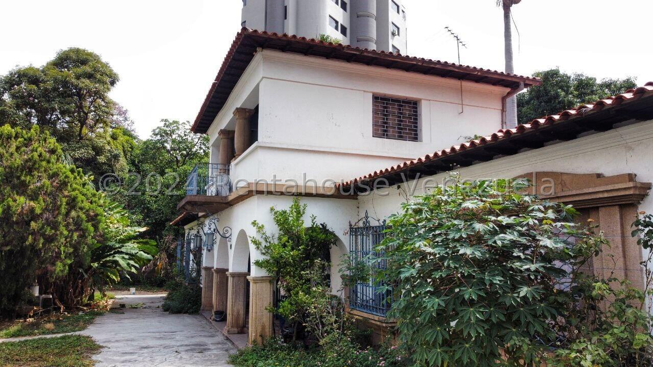 Casa de inversión comercial en El Paraiso