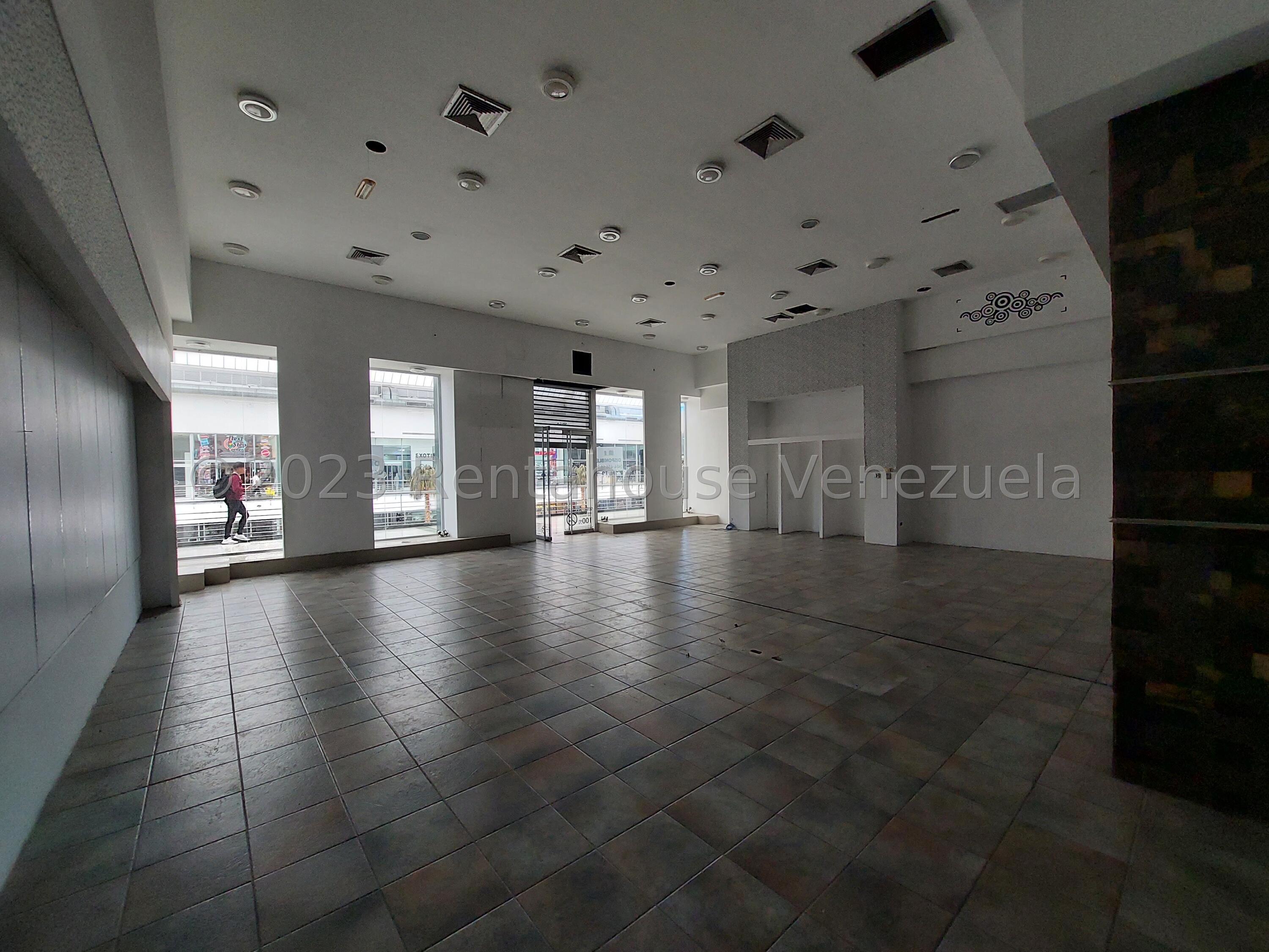 Local comercial alquiler CC Las Americas Maracay