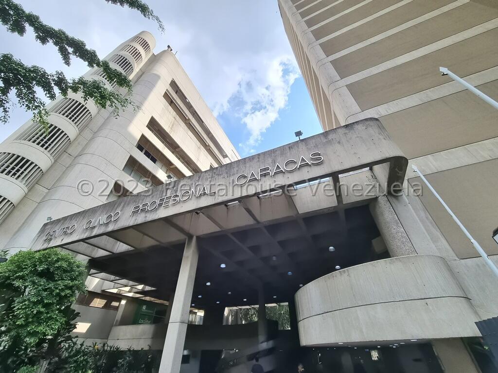Comercial consultorio con equipamiento en San Bernardino