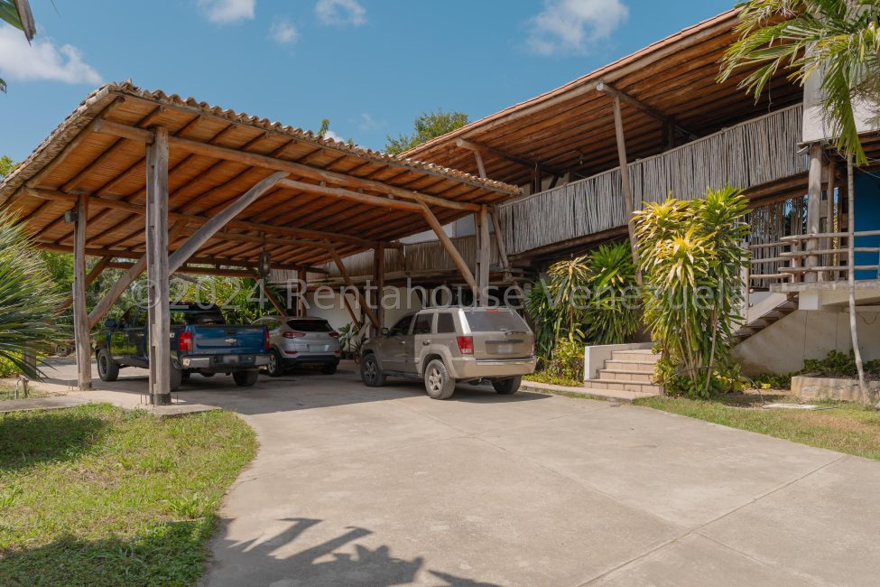 20240225101200320215000000-o.jpg