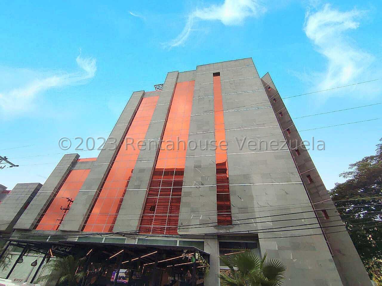 Comercial con vista panorámica en La Arboleda