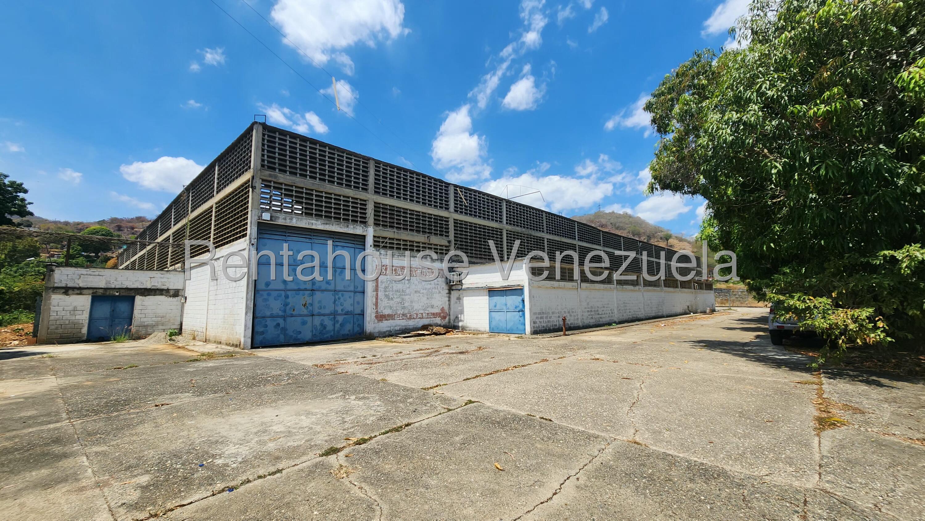 Galpón 5000 m² techos altos Alvarenga Charallave