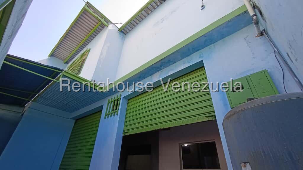 Comercial 311 m² doble acceso en Los Olivos Nuevos
