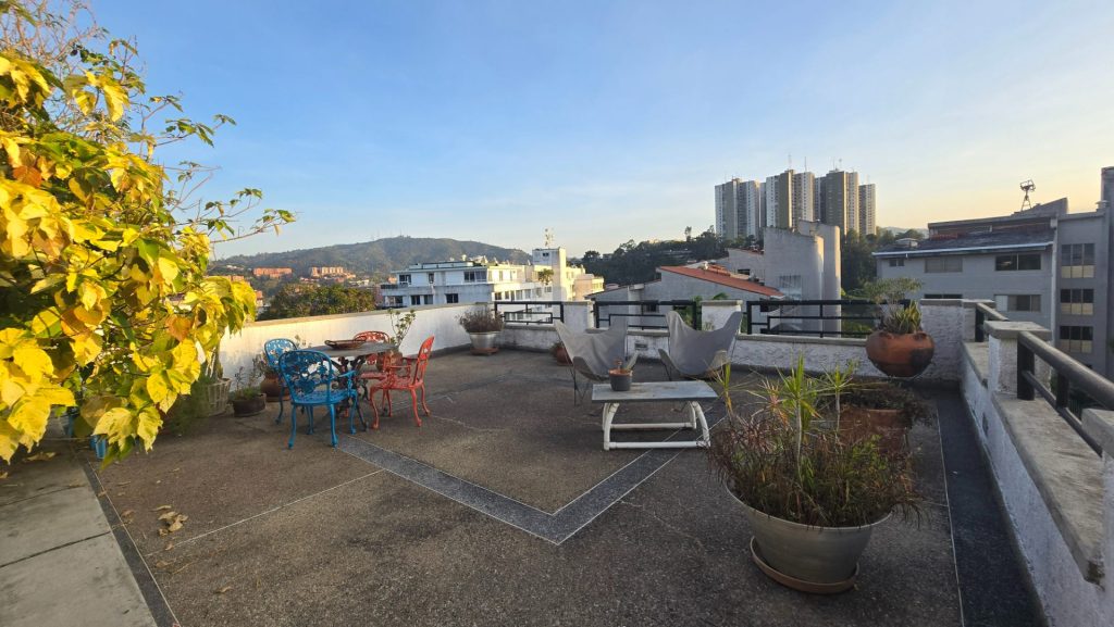 Los Samanes Venta Casa Multinivel — foto 4