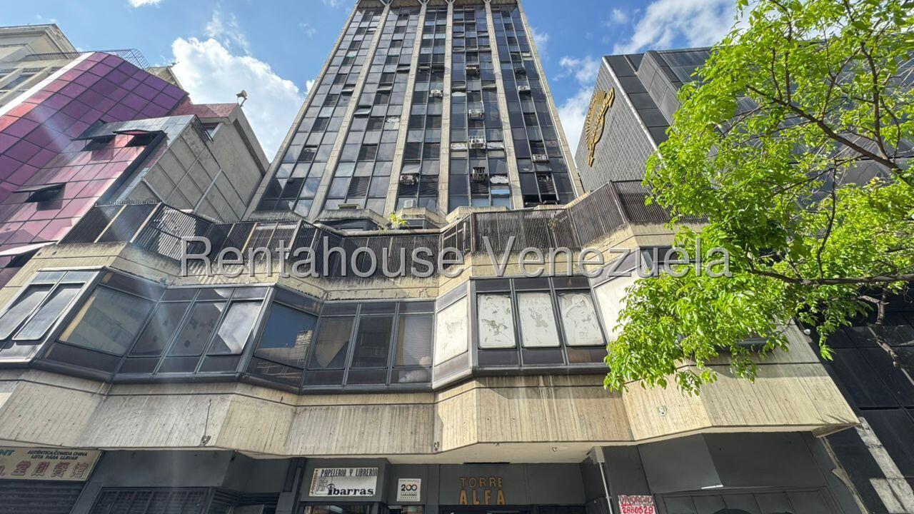 Comercial 40 m² centro administrativo Altagracia