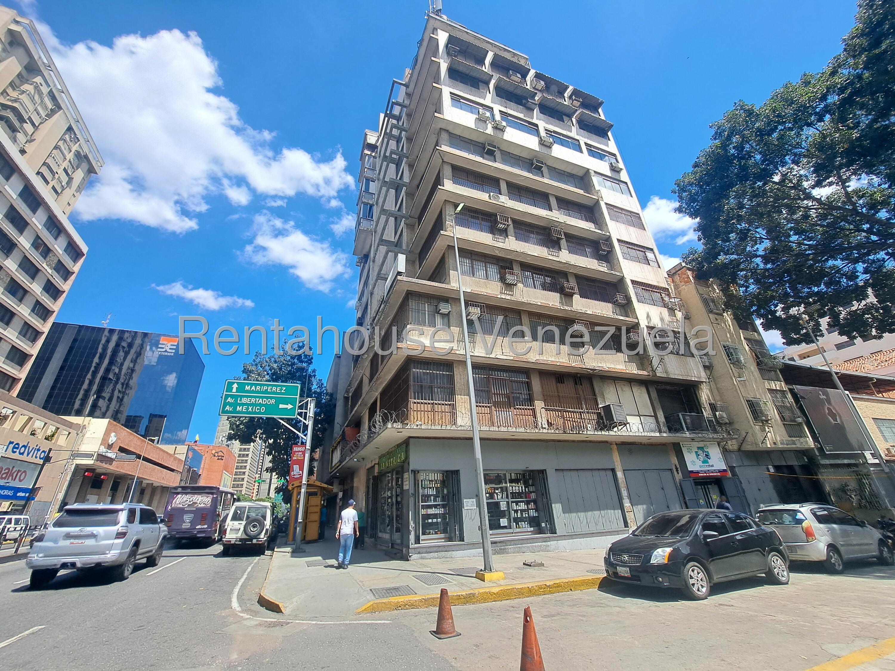 Alquiler Oficina remodelado frente plaza La Candelaria