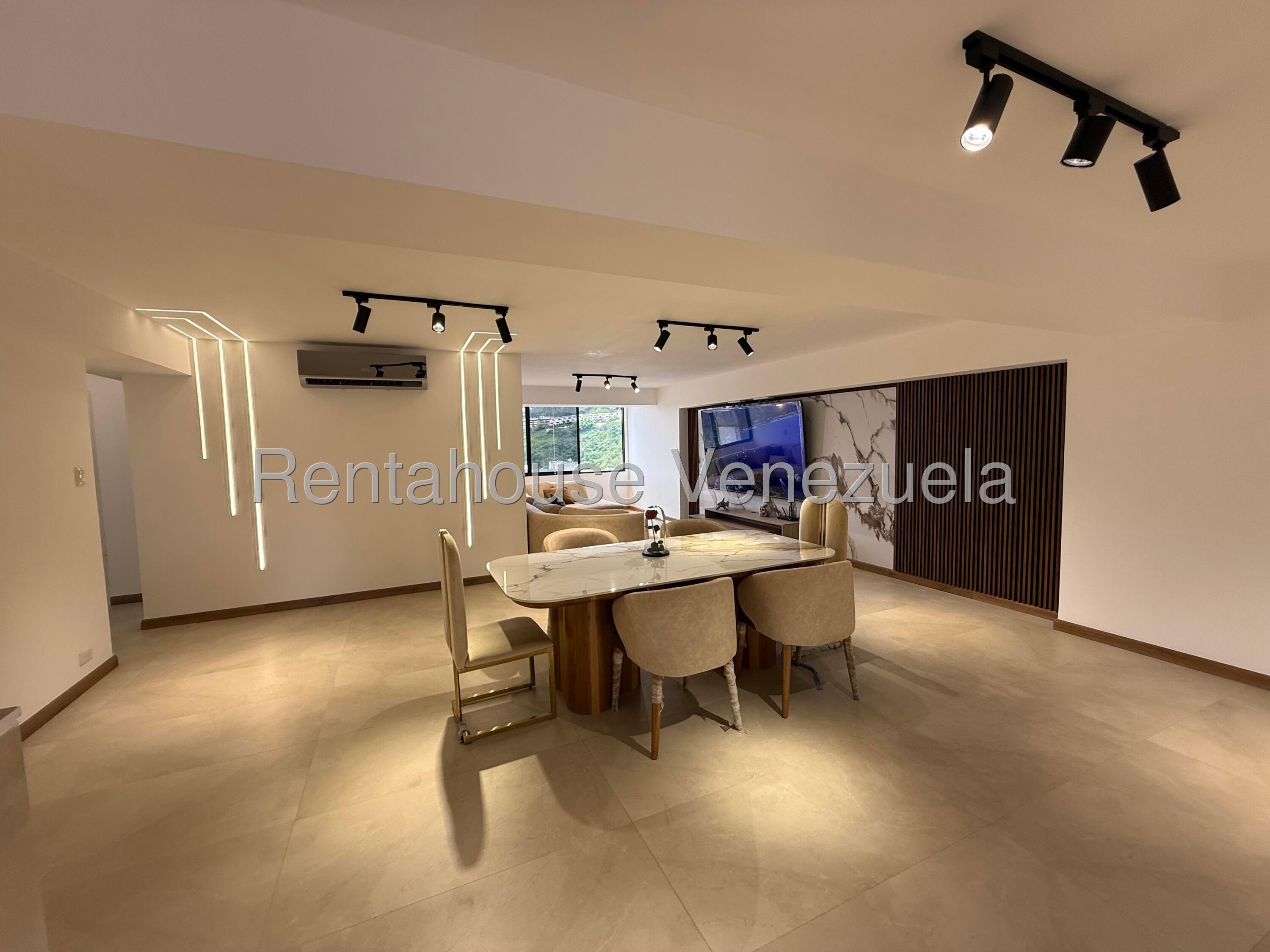 Apartamento remodelado con terrazas amplias en El Cigarral