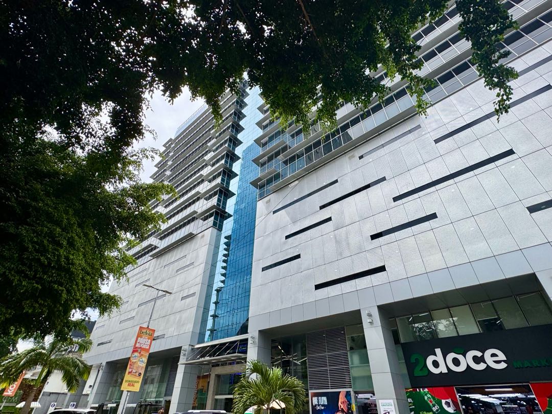 En Venta Oficina Remodelada Torre Madrid Las Mercedes Baruta Caracas