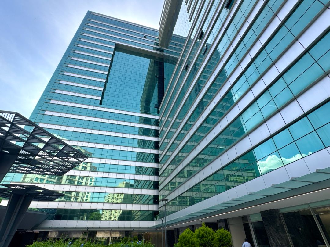 En Venta Piso Completo Oficinas. Campo Alegre - Chacao Caracas