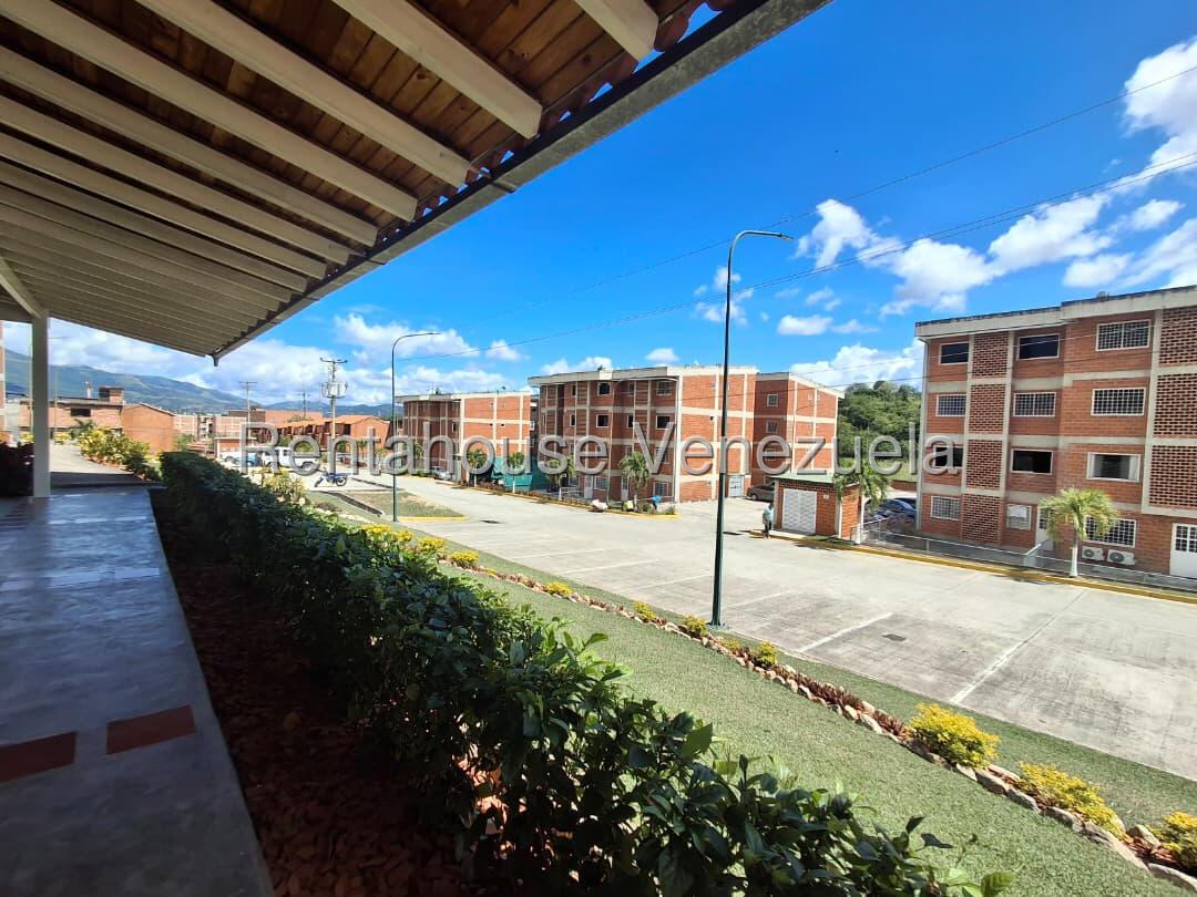 Apartamento planta baja con jardín en Parque Habitad El Ingenio