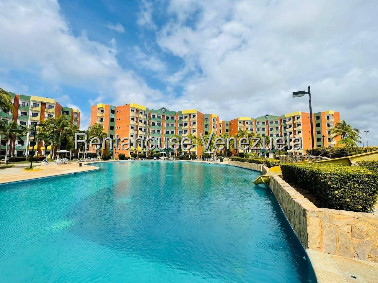 Apartamento monoambiente con vista a piscina en Flamingo