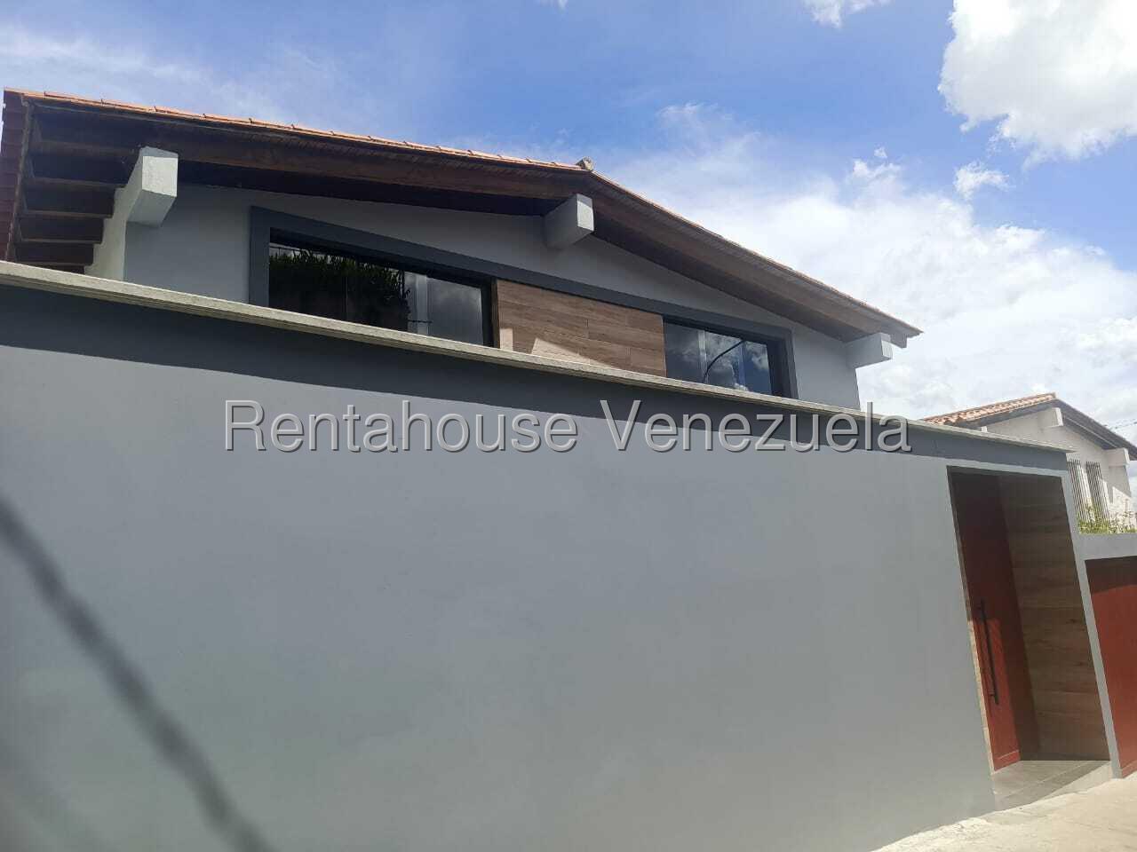 Casa remodelada 5 hab con gimnasio en Los Palos Grandes