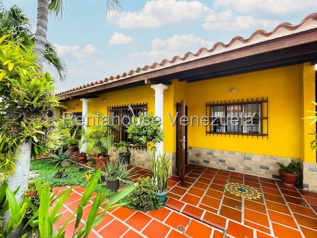 Casa de 3 habitaciones con concepto abierto en Quinta Grande