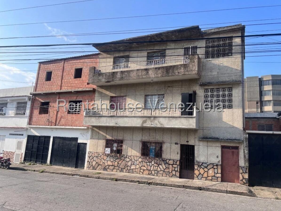 Apartamento 3 habitaciones céntrico en La Victoria