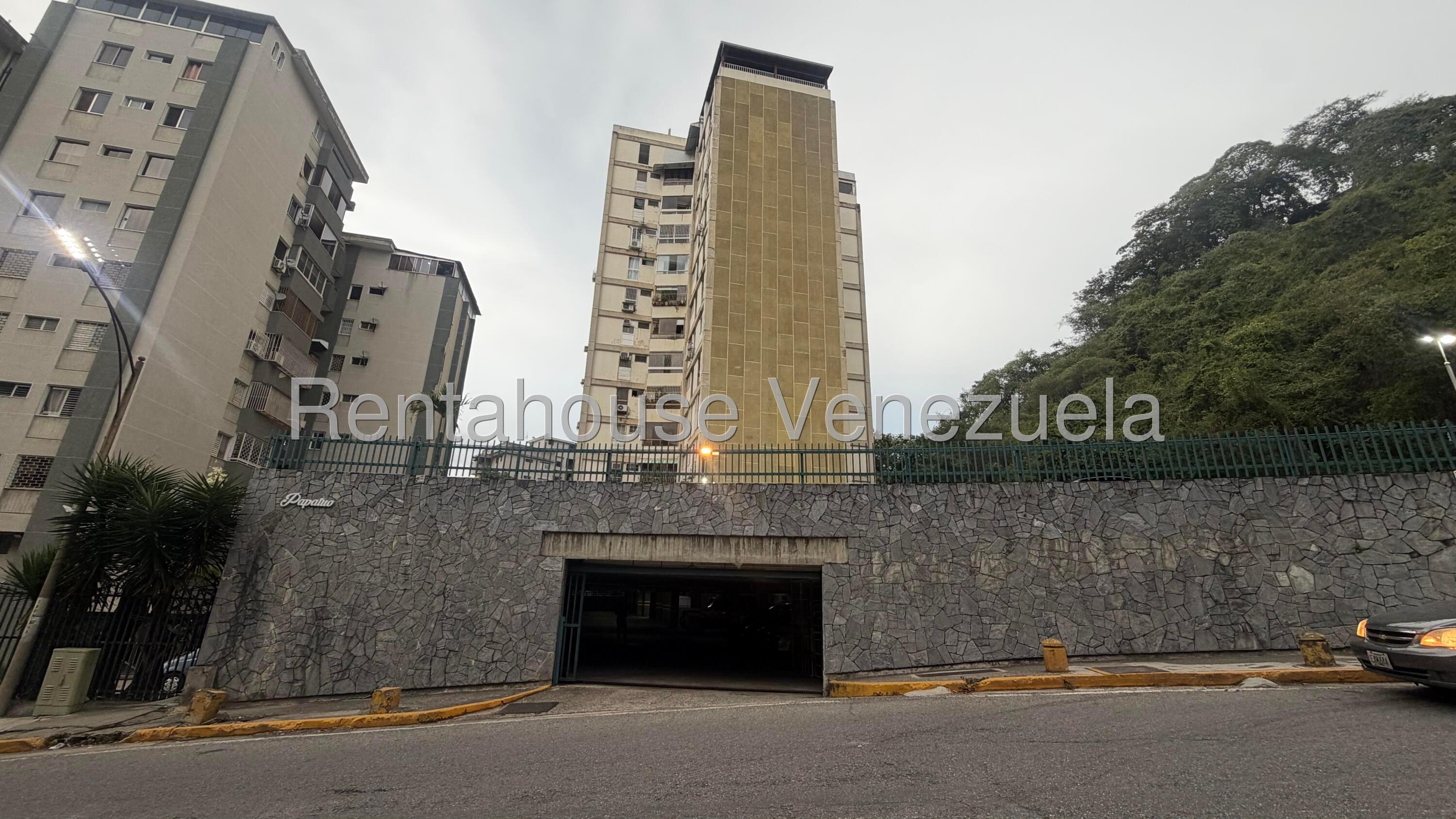 Gran oportunidad, Apartamento de 3 habitaciones en Urb. San Luis, El Cafetal.