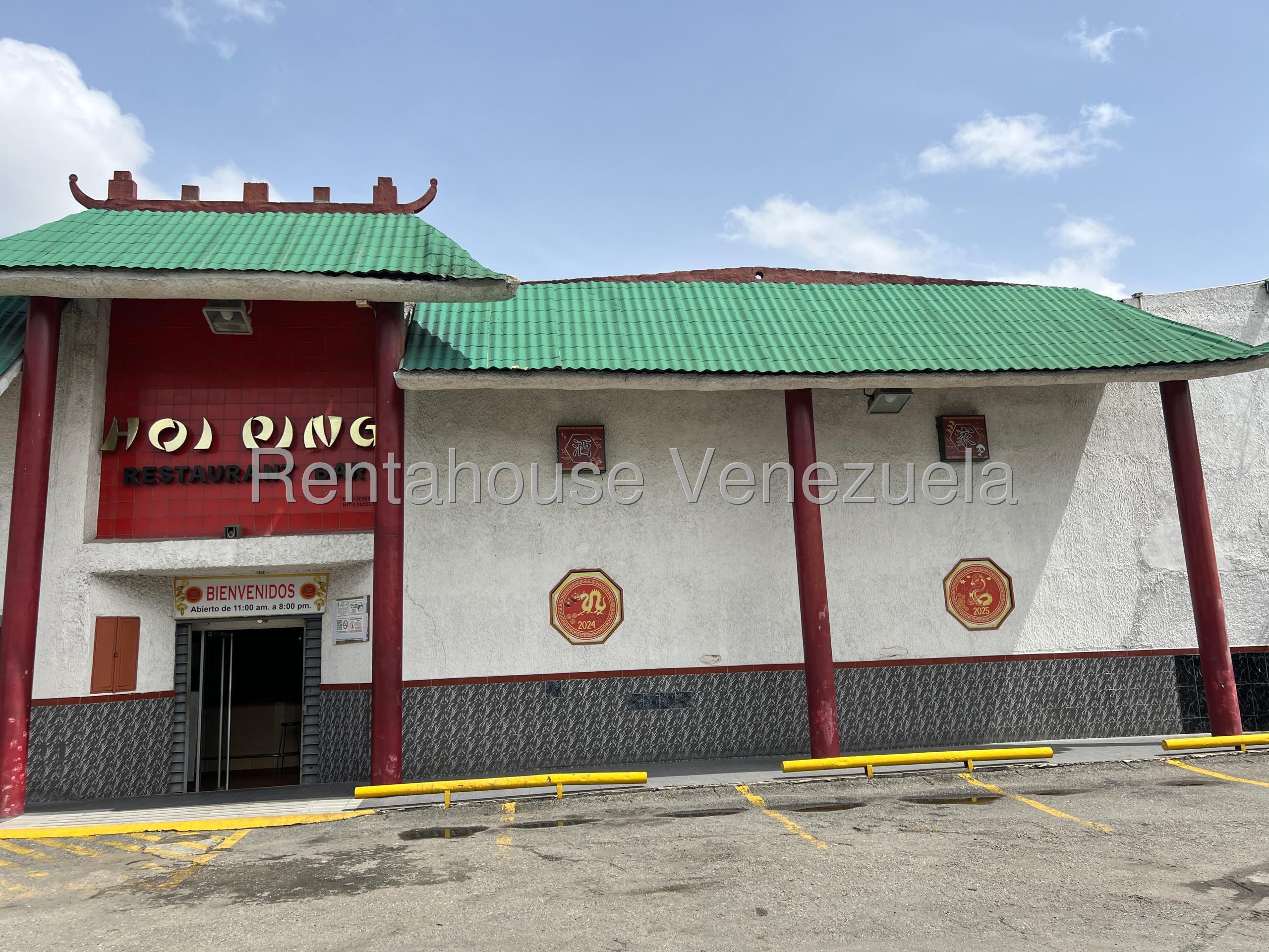 Restaurante consolidado con estacionamiento en La Paz