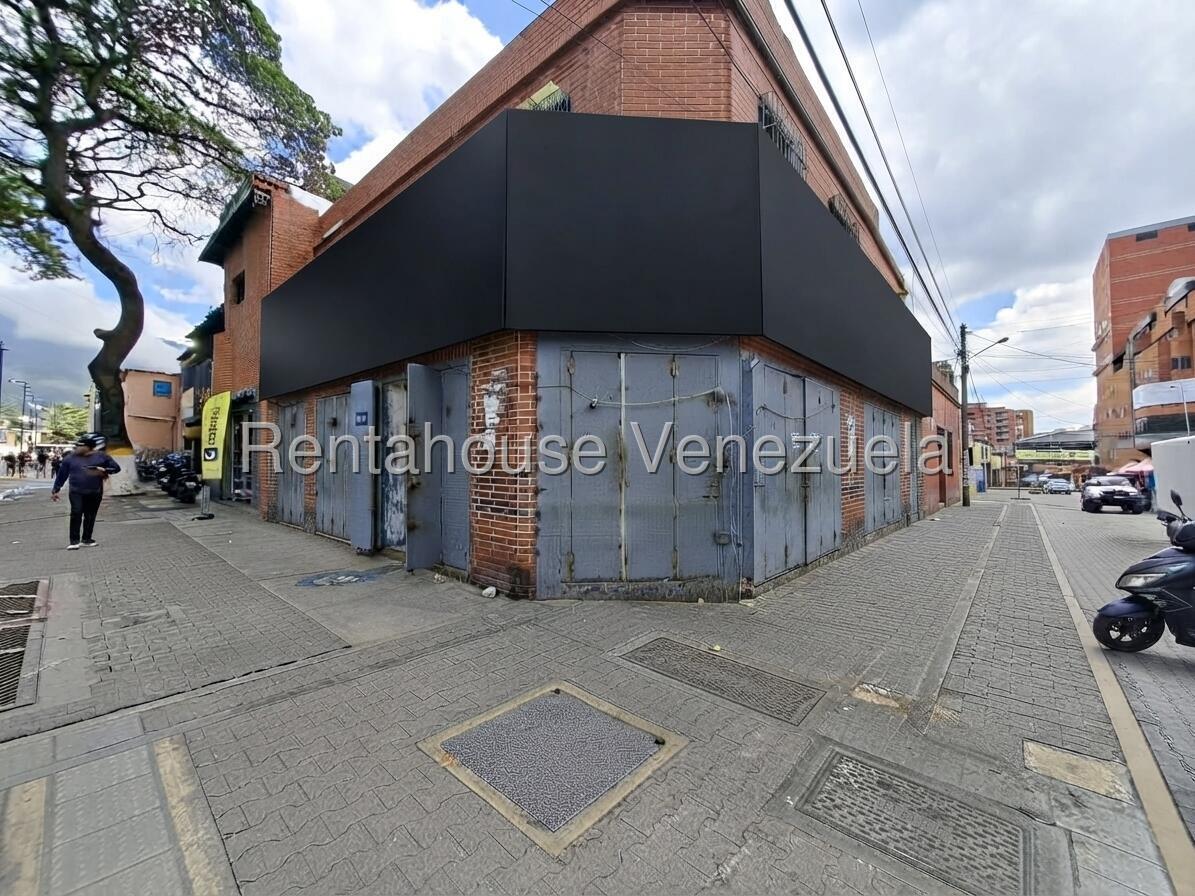 Comercial 180 m² frente Metro Catia