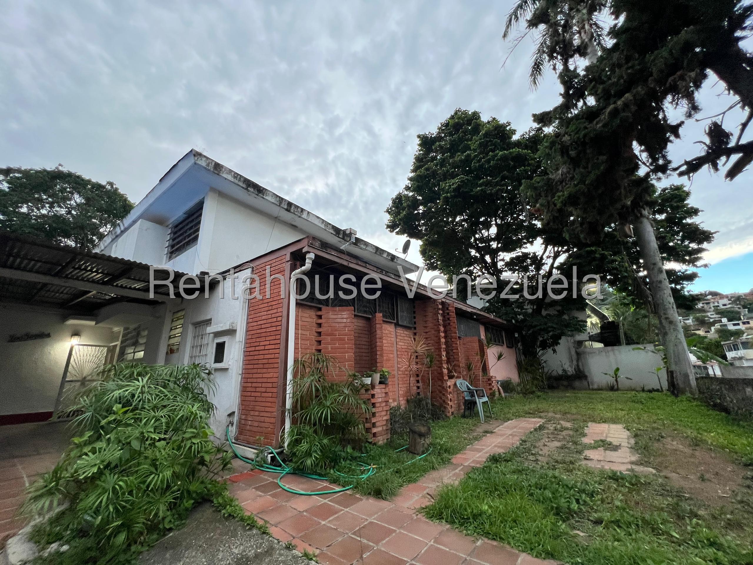 Casa con jardín privado en La Trinidad