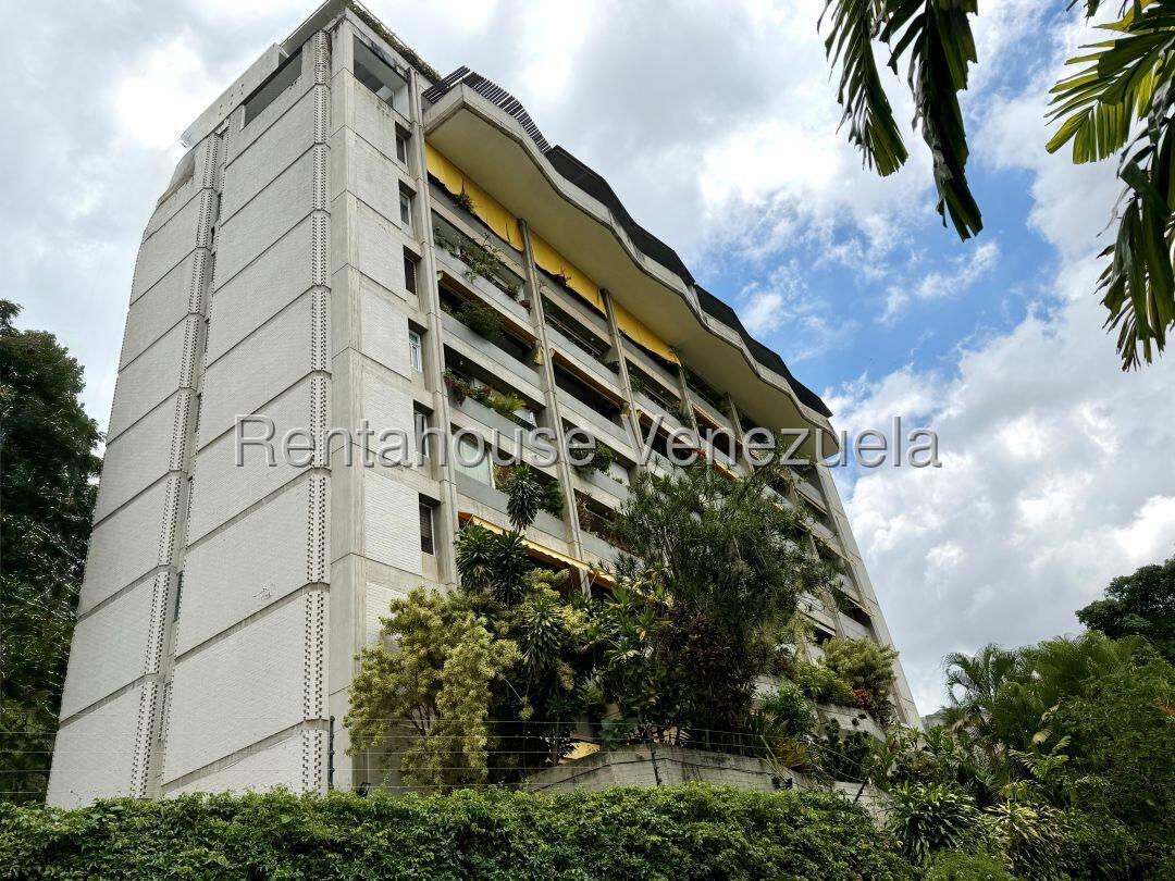 Apartamento remodelado con vista panorámica en Altamira