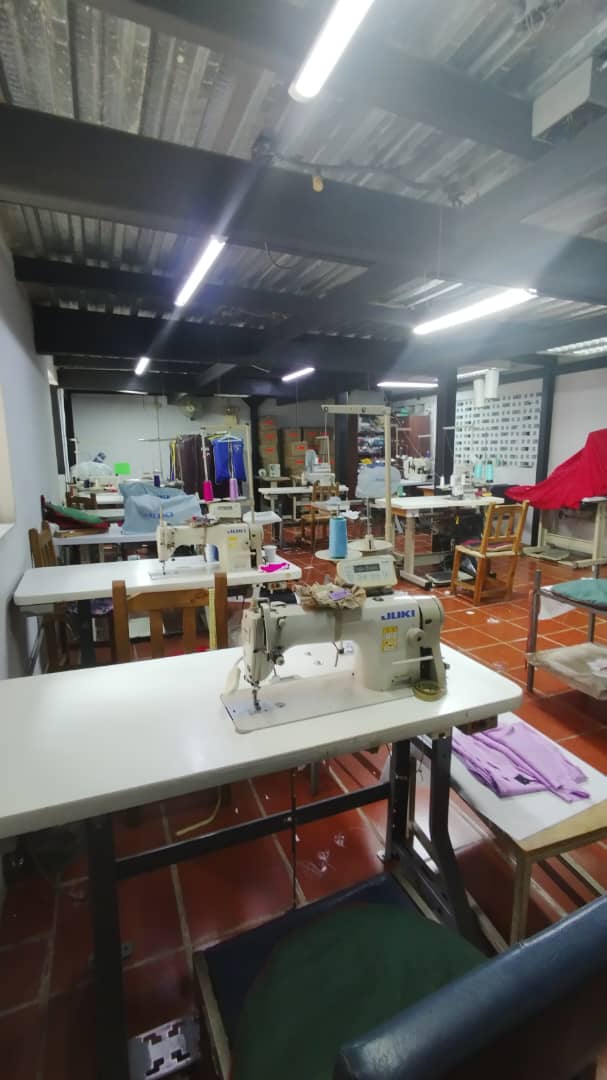 AREA-DE-TALLER-DE-COSTURA